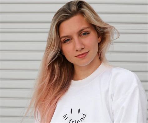 Anna Sitar is an American digital content creator and social media influencer best known for her lifestyle, fashion, travel, and comedy content. She was born in ... 